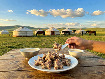 锡林郭勒草原：蒙古族的游牧故乡，比呼伦贝尔人少一半